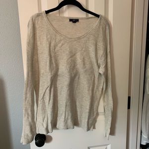 Light grey sweater